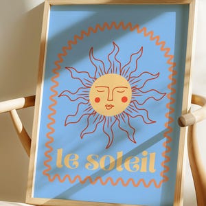 Arte de pared imprimible LE SOLEIL, póster de sol bohemio retro, decoración costera de verano, póster de inspiración francesa, descarga digital bohemia moderna
