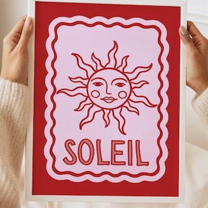 Impresión SOLEIL, arte de pared bohemio vintage, sol con rostro, estética de verano, tipografía francesa, estética de borde ondulado rosa y rojo, impresiones celestiales