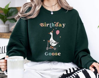 Goose Pullover Sweat, Goose Crewneck Sweatshirt, Funny Goose Gift, Goose Lover Gift, Silly Goose Outfit, Goose Shirt, Goose Bumps Shirt