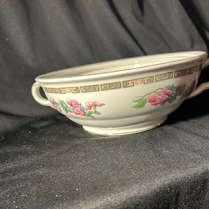Vintage John Maddock and Sons Indian Tree Round Vegetable Bowl No Lid, England