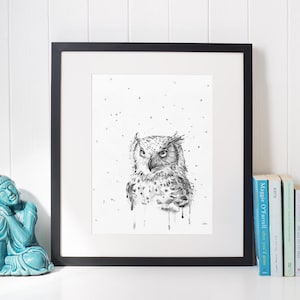DIGITAL PRINT - Owl / Raptor Print, Black and White, Digital Download, Printable Wall Art, Dot Art, Home Decor, Owl Art