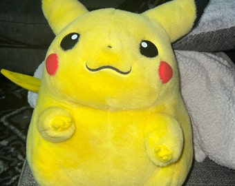 Vintage Pikachu 16 Jumbo Plush Toy Pokemon Etsy