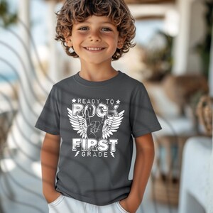 First Day of School-shirt Leuk shirt voor basisschool meisje of jongen Back to school-shirt schooloutfit gepersonaliseerd shirt basisschool