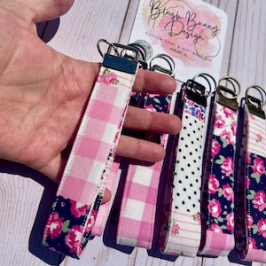Llavero de tela para la muñeca, llavero moderno para el llavero del coche, llavero con cordón a juego, llavero con tarjetero para la muñeca, llavero elegante para la muñeca