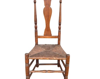 Antique Queen Anne Cottage Chair – 18th Century American Country Chair with Rush Seat