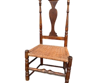 Antique Queen Anne Cottage Chair – 18th Century American Country Chair with Woven Seat