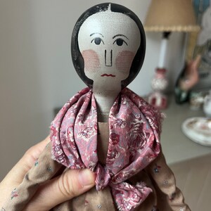 シャビーなペグドール フランスアンティーク 木製人形 ドール