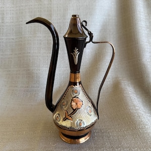 Vintage Copper Ewer, Turkish Pitcher, Copper Ewer Crafted and Engraved, EXCELLENT Condition, 6.5" Tall, Made in Turkey