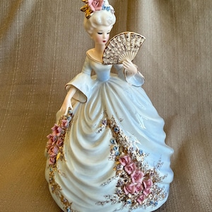 Vintage JOSEF Originals Adelaide Lady Figurine, MINT CONDITION, Colonial Series, 9.5&quot; Tall, Blue Dress Pink Roses Fan, 24K Gold Trim, Japan