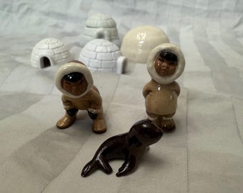 Vintage HAGEN RENAKER Miniature Eskimos, Polar Bears, Igloos & Seals, Midcentury Ceramic Figurines, 3 Poses of Alaskan Natives, Mini Seals