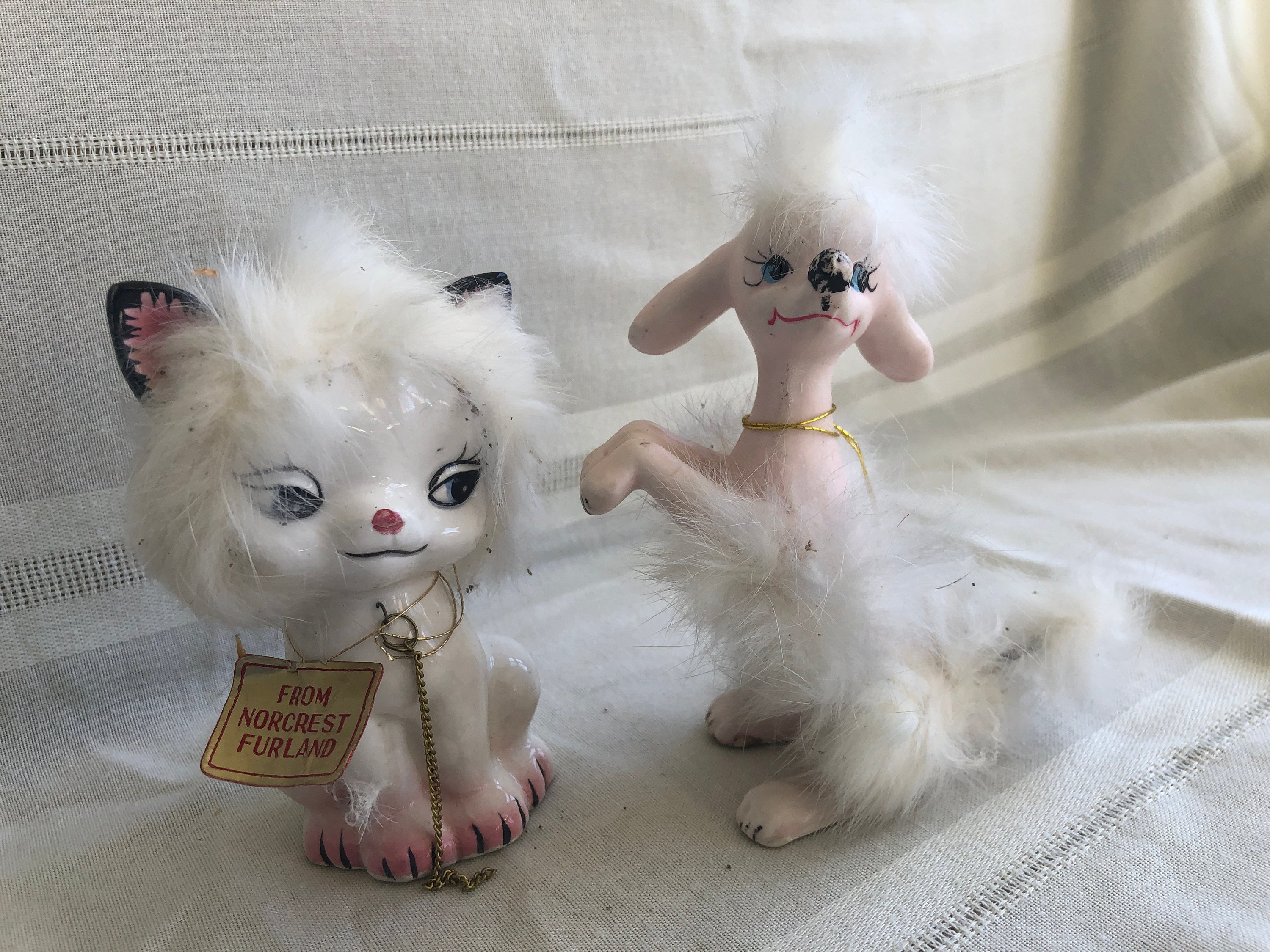 KISHIDAMIKI poodle fur mini skirt white