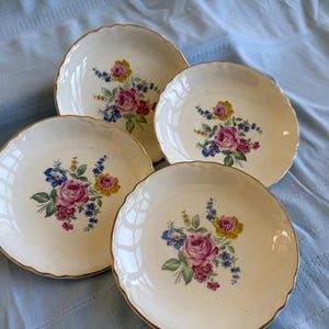 1960s Vintage Floral Plates, Set of 6, Porcelain Salad & Dessert Plates, 22K Gold Trim, Red Blue Yellow Flowers, Made in Japan