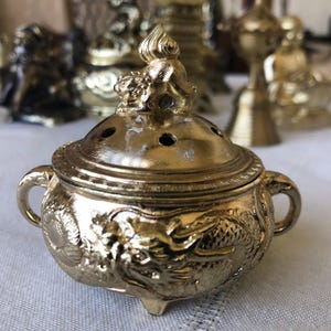 1970s Gold Dragon Incense Holder with Lid, MINT CONDITION, NOS Foo Dog Cone Incense Burner, Meditation, Midcentury Boho Decor,Made in Japan