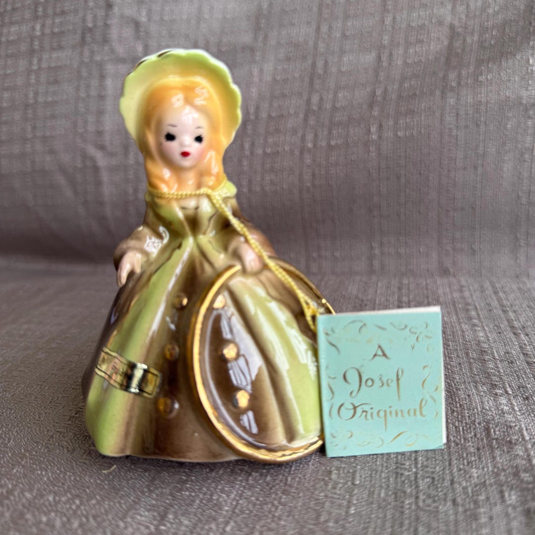 1960s JOSEF Originals England Figurine, EXCELLENT Condition