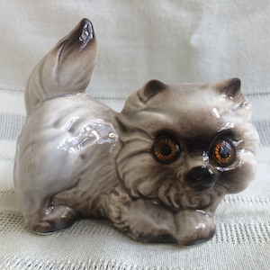 Midcentury Ceramic Kitten Cat Figurine,  MINT Condition, Orange Glass Eyes, 1950s-60s Vintage Kitschy Retro Kitty, Made in USA