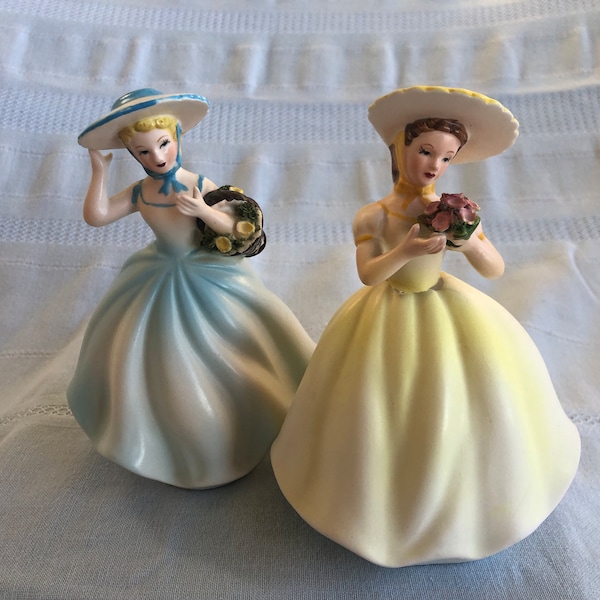 NAPCO Ceramic Lady Figurines Vintage, MINT CONDITION, Retro 1960s Kitschy Ladies with Blue Green Dress & Hat, Flowers Floral, Made in Japan