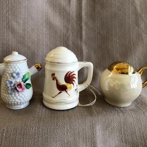 Vintage Ceramic Shakers, Set of 3, Midcentury Salt and Pepper, Individual Shakers, Never Used, Kitsch Retro 1960s, Made in Japan
