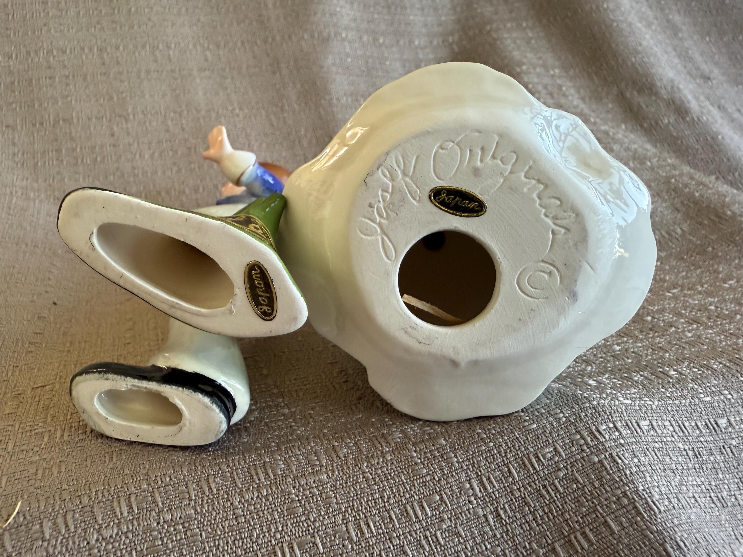 2 Figurines Vintage Boy And Girl Ceramic's Vintage￼￼ | eBay