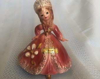 Vintage JOSEF ORIGINALS Russia Ceramic Doll Figurine, MINT Condition, 1950s Midcentury Porcelain Girl, Little International Series, Japan