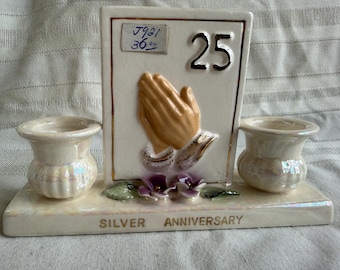 Cadeau 25e anniversaire de mariage, Argent, Bougeoir en céramique, Mains en prière, Religieux chrétien, Fabriqué au Japon