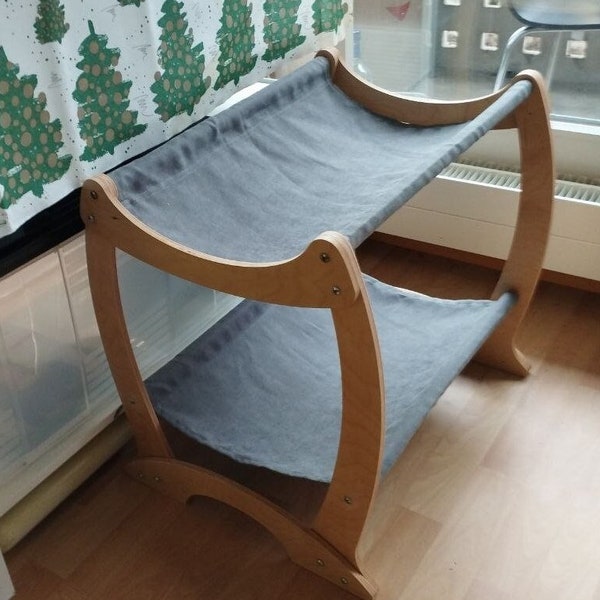 Hammocks for cats. Cat beds for 2 cats.  Two-story cat beds, a two-tiered cat bed for two pets is exactly what your cats dream of.