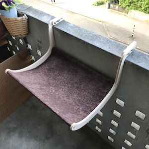 Handmade Hanging Cat Hammock: Modern Outdoor Cat Perch