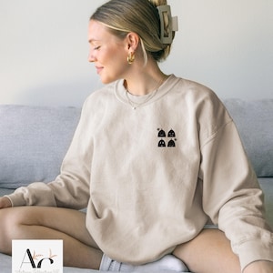 Embroidered Stardew Valley Krobus Mood Sweatshirt, Pixel Art, Unisex Cozy Gamer Merch, Pelican Town Sweater, Casual, Gift for Him or Her