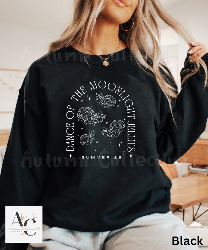 Dance of the moonlight jellies sweatshirt, summer 28