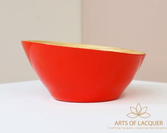 Crimson Gleam Lacquer Bowl - Rich Red Decorative Centerpiece