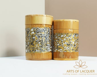 Pair of Handcrafted Bamboo Lacquerware Jar with Eggshell Inlay