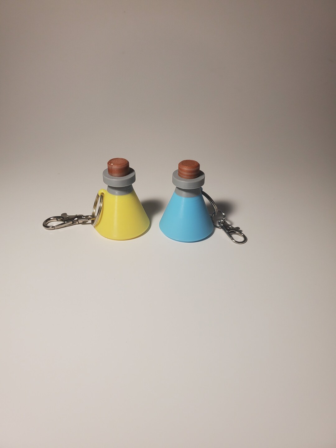 MINI Keychain 3D Printed Runescape/osrs/fantasy Potion Storage/stash