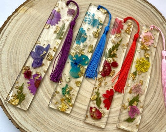 Dried flower bookmarks in resin - flower bookmarks - gift idea - dried flower bookmark