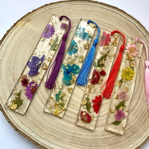 Dried flower bookmarks in resin - flower bookmarks - gift idea - dried flower bookmark