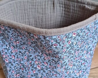 Empty Basket Pocket pink and blue/gray liberty fabric