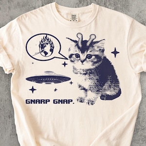 Y2k Retro Alien Cat T-shirt, Vintage Graphic Tee, Silly Gnarp Gnap Cats Shirt, Comfort Colors Shirts, Trendy Tees, 2000s Tshirt, 90s Gifts