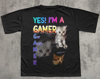 JA, ich bin ein Gamer! Lustiges Katzen-Meme-T-Shirt – Geschenk für Frauen und Männer, witzige Gamer-Geschenke, T-Shirt mit blödem Witz, T-Shirt für Liebhaber von Gehirnwäsche, ADHS-T-Shirt, hässliches Shirt