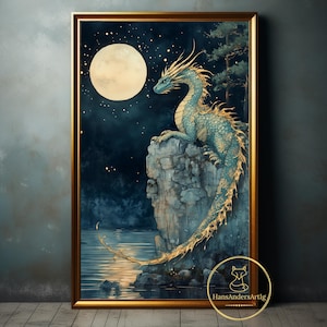 Könnte beinhalten: Ein gerahmter Kunstdruck, der einen blaugrünen und goldenen Drachen zeigt, der auf einer Felsklippe über einem Gewässer unter einem Vollmond und einem Sternenhimmel thront. Der Text HansAndersArtIg ist in einem Logo unten rechts zu sehen.