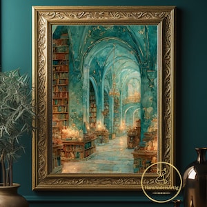 Könnte beinhalten: Ein gerahmter Aquarelldruck zeigt eine türkisblaue Bibliothek mit gewölbten Decken und Bücherregalen. Der Druck befindet sich in einem goldenen, verzierten Rahmen. Die Bibliothek ist mit Büchern gefüllt und wird von Kronleuchtern und Lampen beleuchtet.