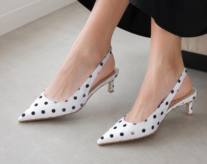 White Polka Dot Satin Heels with Elastic Strap, Pointed Toe Kitten Heels for Women, Vintage Retro Pumps, Elegant Wedding Guest Shoes