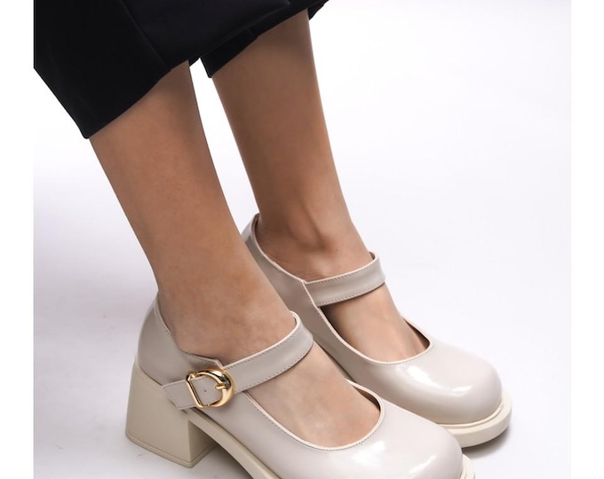 Beige Patent Leather Mary Jane Shoes, Chunky Platform Heel