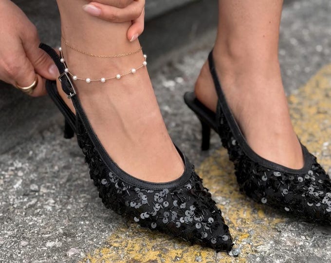 Black Sequin Slingback Heels, Sparkling Pointed Toe Kitten Heels, Elegant Bridal Party Shoes, Shimmery Cocktail Pumps