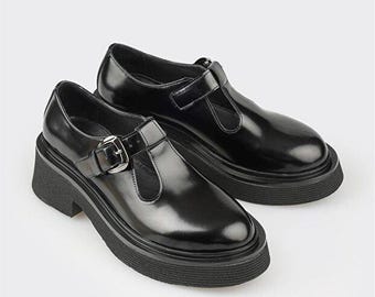 Black Leather T-Strap Mary Jane Flats – Vintage Style Women's Shoes