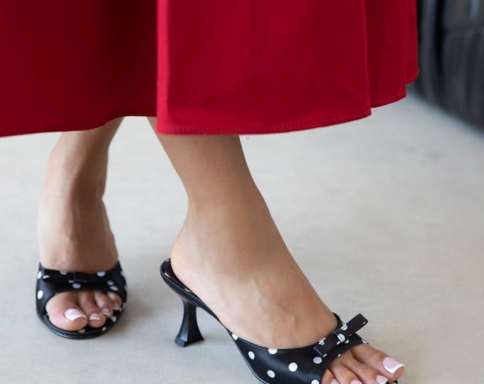Black Polka Dot Satin Bridal Shoes, Open Toe Kitten Heel Mules, Handmade Silk Sandals, Vintage Inspired Wedding Guest Heels, Retro Bow