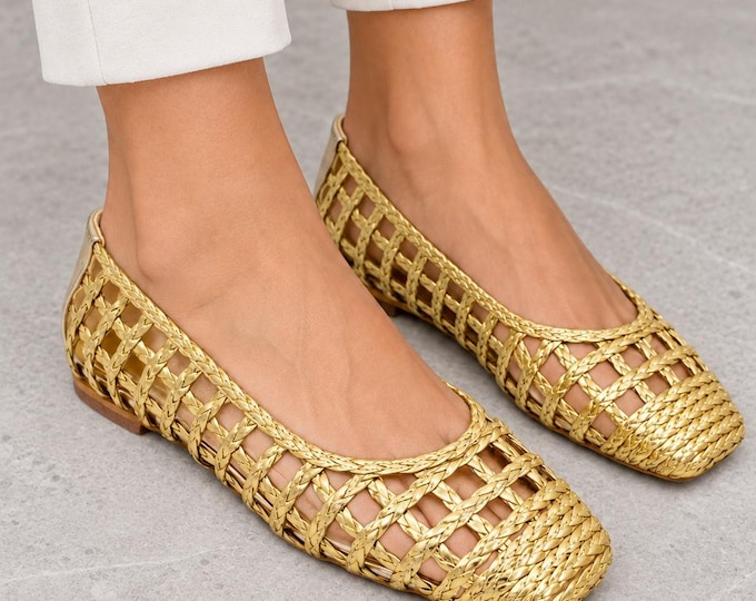 Woven Ballet Flats in Gold with Braided Detail and a 1 cm Heel