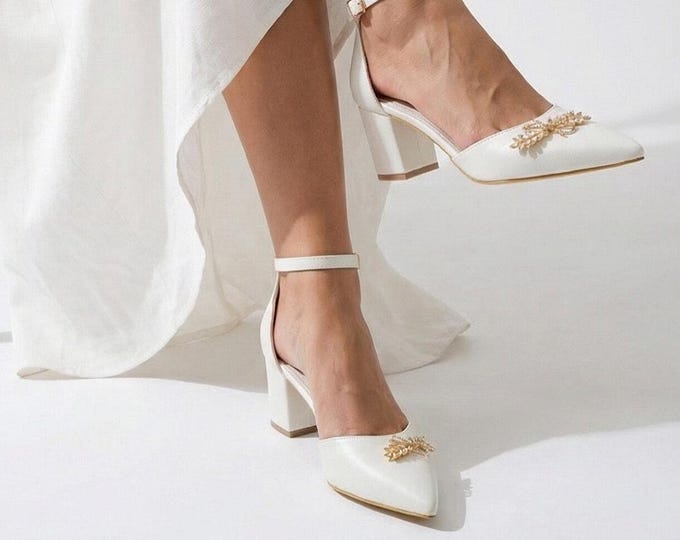 Women’s Pointed Toe Crystal Ankle Strap Heels – Elegant Evening & Special Occasion Shoes