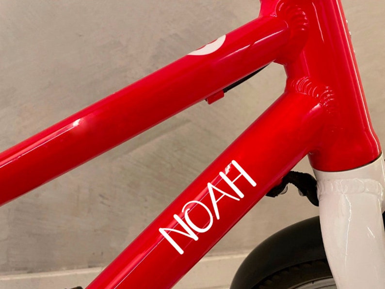 Aufkleber für Fahrrad Kinder Beschriftung Personalisierung Sticker Kinderfahrrad Woom Fahrrad Fahrradaufkleber Jedes Fahrzeug Bild 8