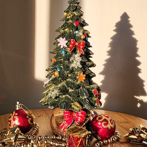 8.2 inch Decorated Christmas Tree Statue,Handmade Resin Tabletop Christmas Tree for Desk, Office or Living Room,Christmas Decoration