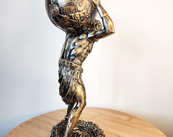 ファルネーゼのアトラス彫刻 | 天球儀付きアトラス像 | 古代ギリシャの