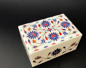 宝石箱（大理石）（インド製）（値下げ可！） 宝石象嵌大理石の記念品ボックス｜手作りインド製ジュエリーボックス