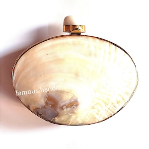 SEASHELL CLUTCH, Gold Clutch, Indian Purse, Oval Shaped Botanical Metal Clutch for Christmas, Valentine ’S Day, Birthday …